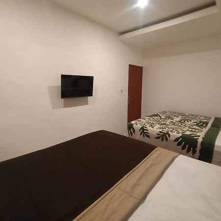 Attara Inn Сенгиги Екстериор снимка