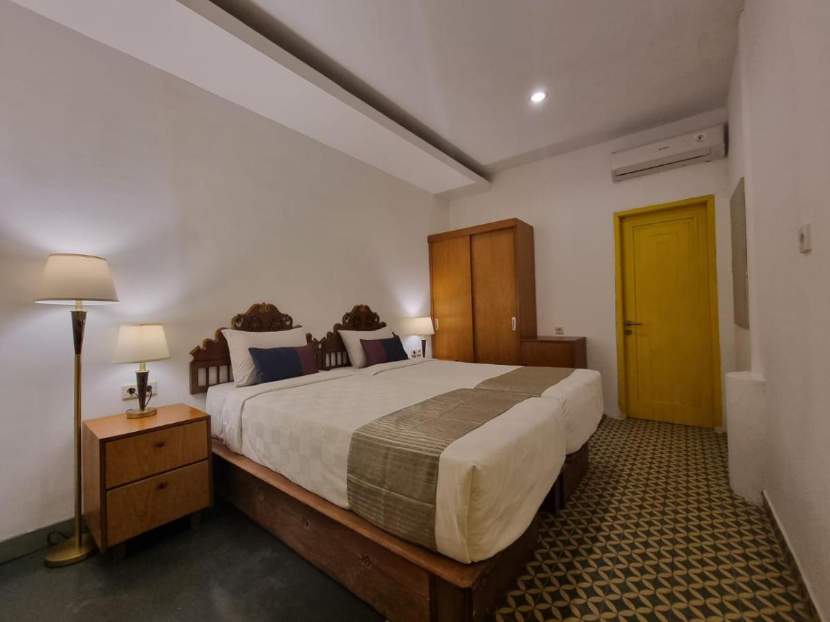 Attara Inn Сенгиги Екстериор снимка