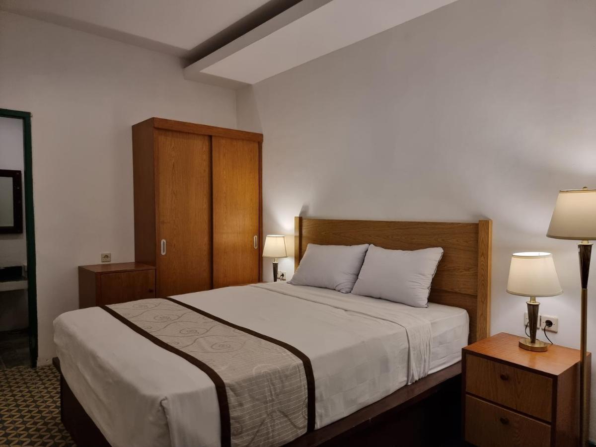Attara Inn Сенгиги Екстериор снимка