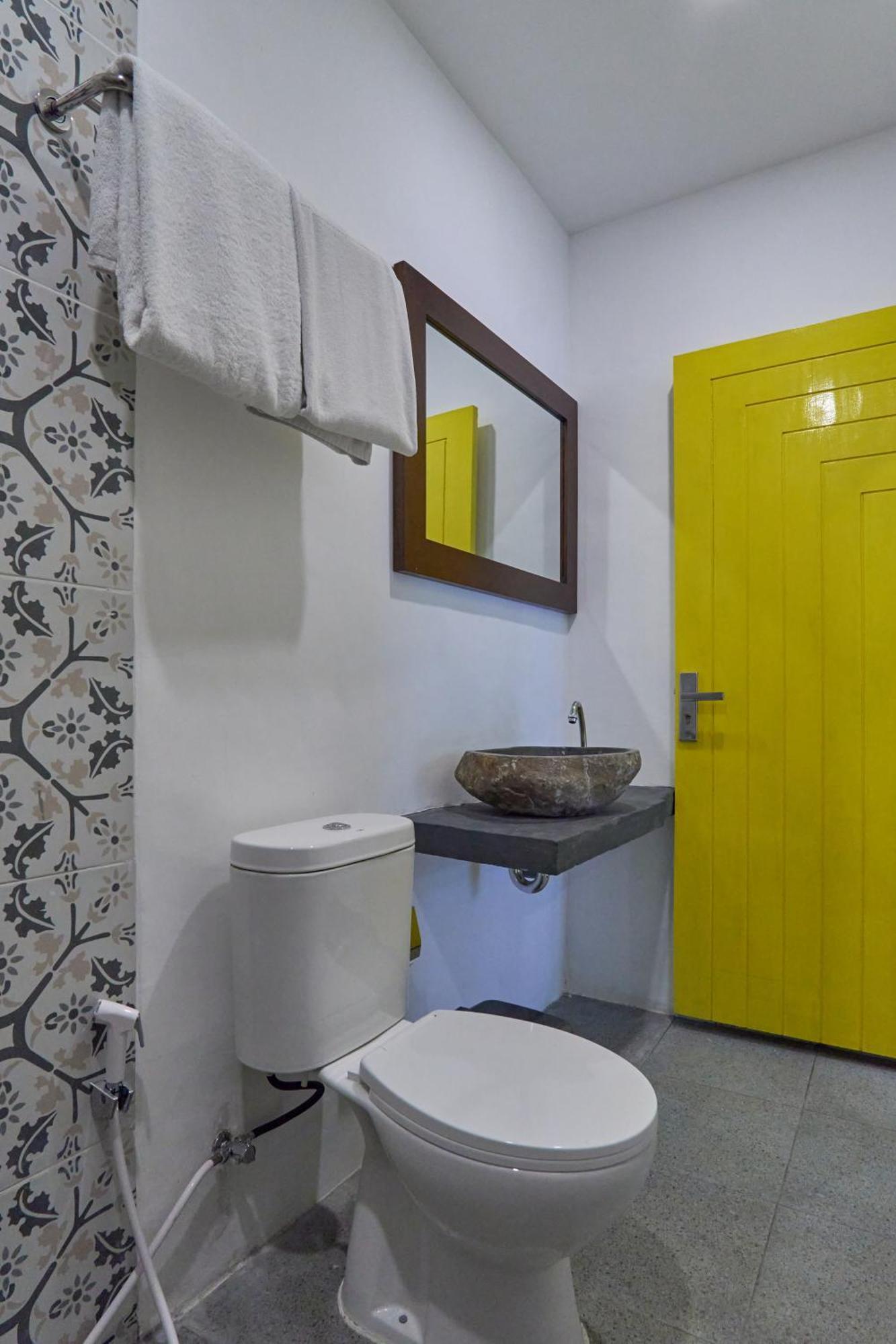 Attara Inn Сенгиги Екстериор снимка